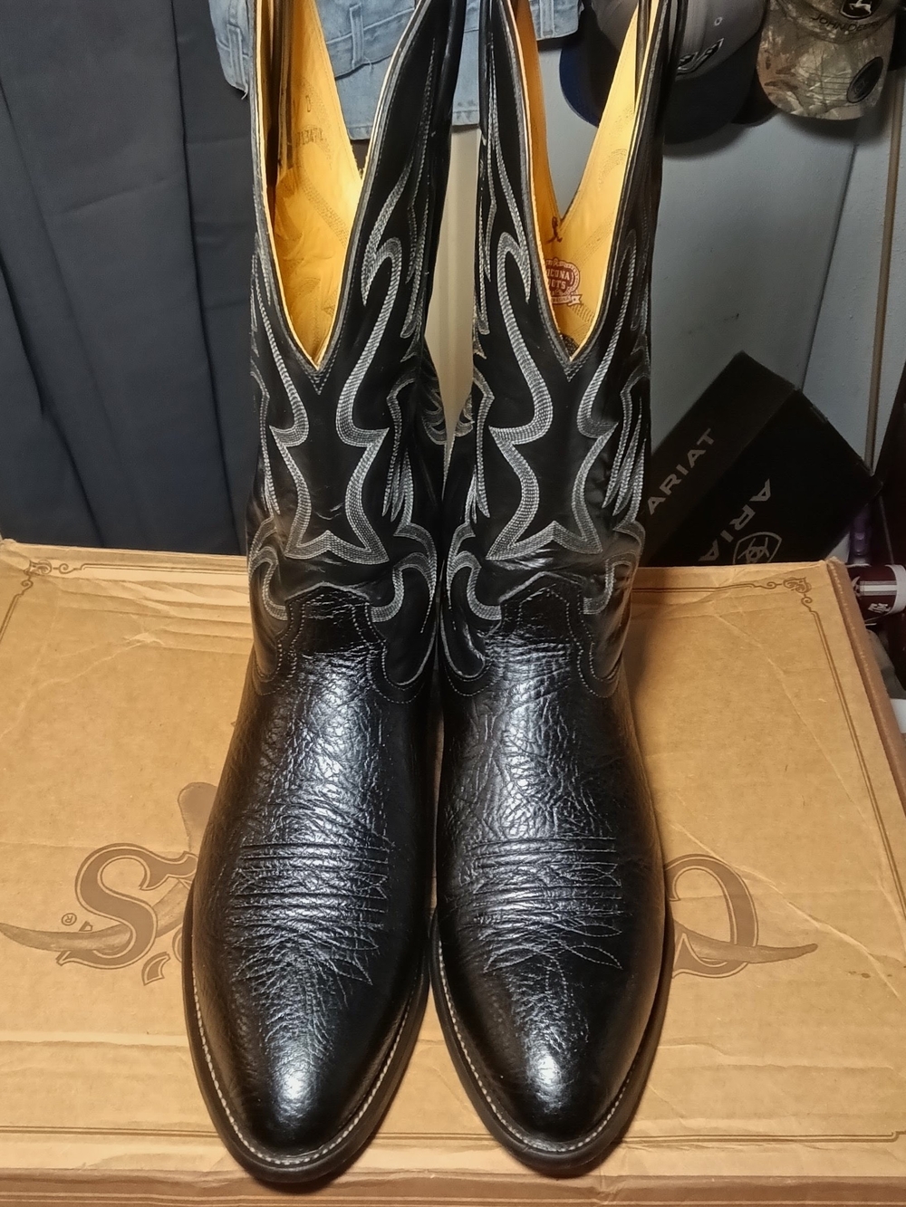 Nocona Bull Shoulder, Black Men's Western Cowboy Boots - Size 11D